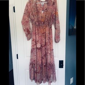 New with Tags! Vici Katerina Printed Tiered Midi Dress